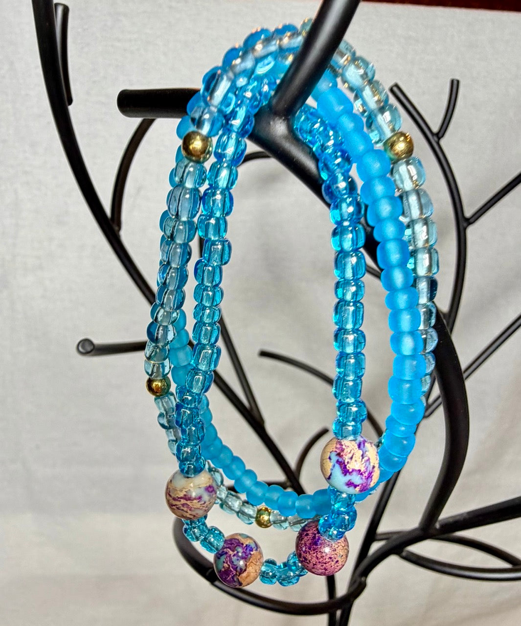 Blue Coastal Glass Bracelet Set – Triple Strand Stretch Beaded Bracelets