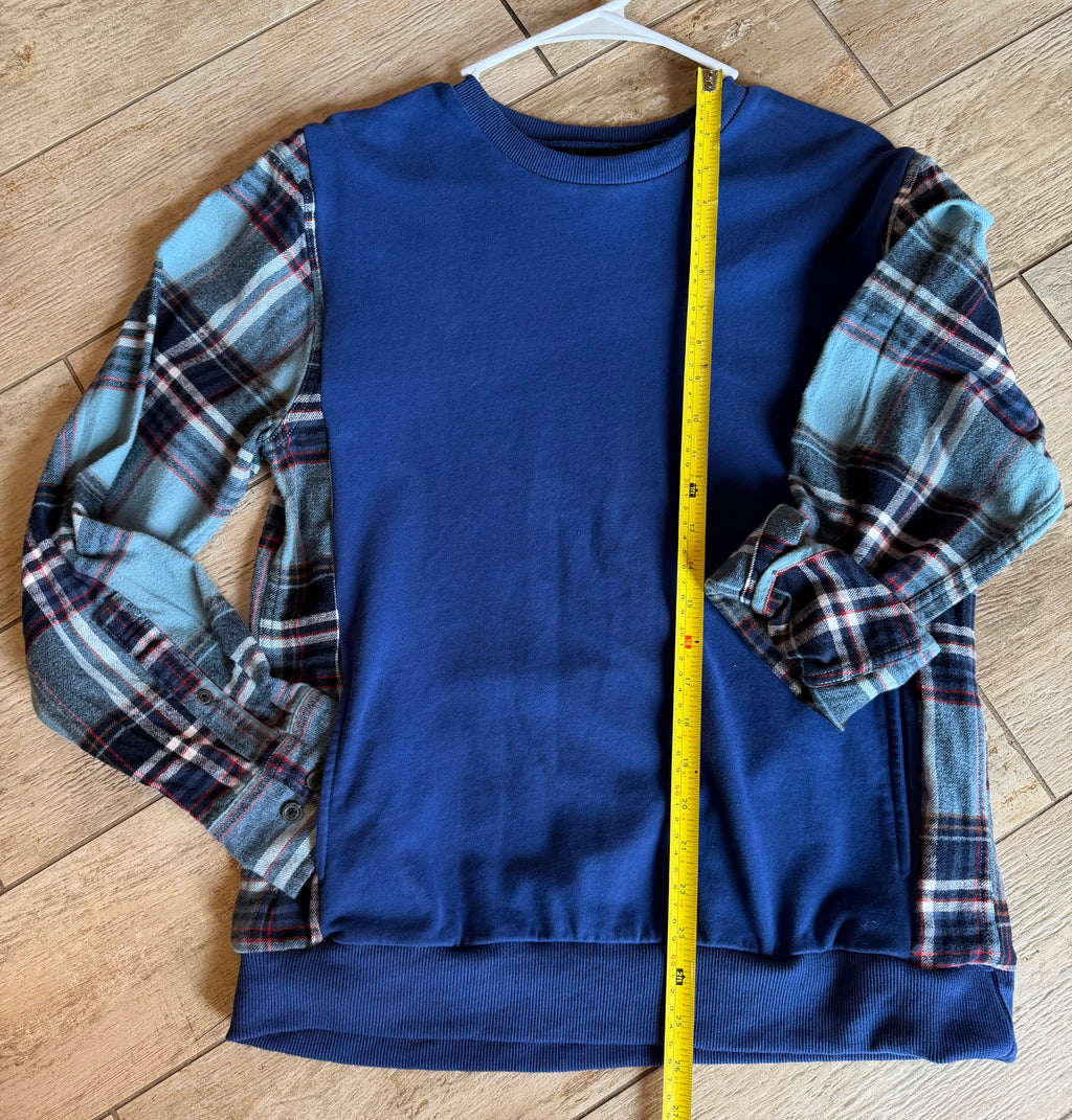 Navy Plaid Sleeve Sweatshirt With Pockets
