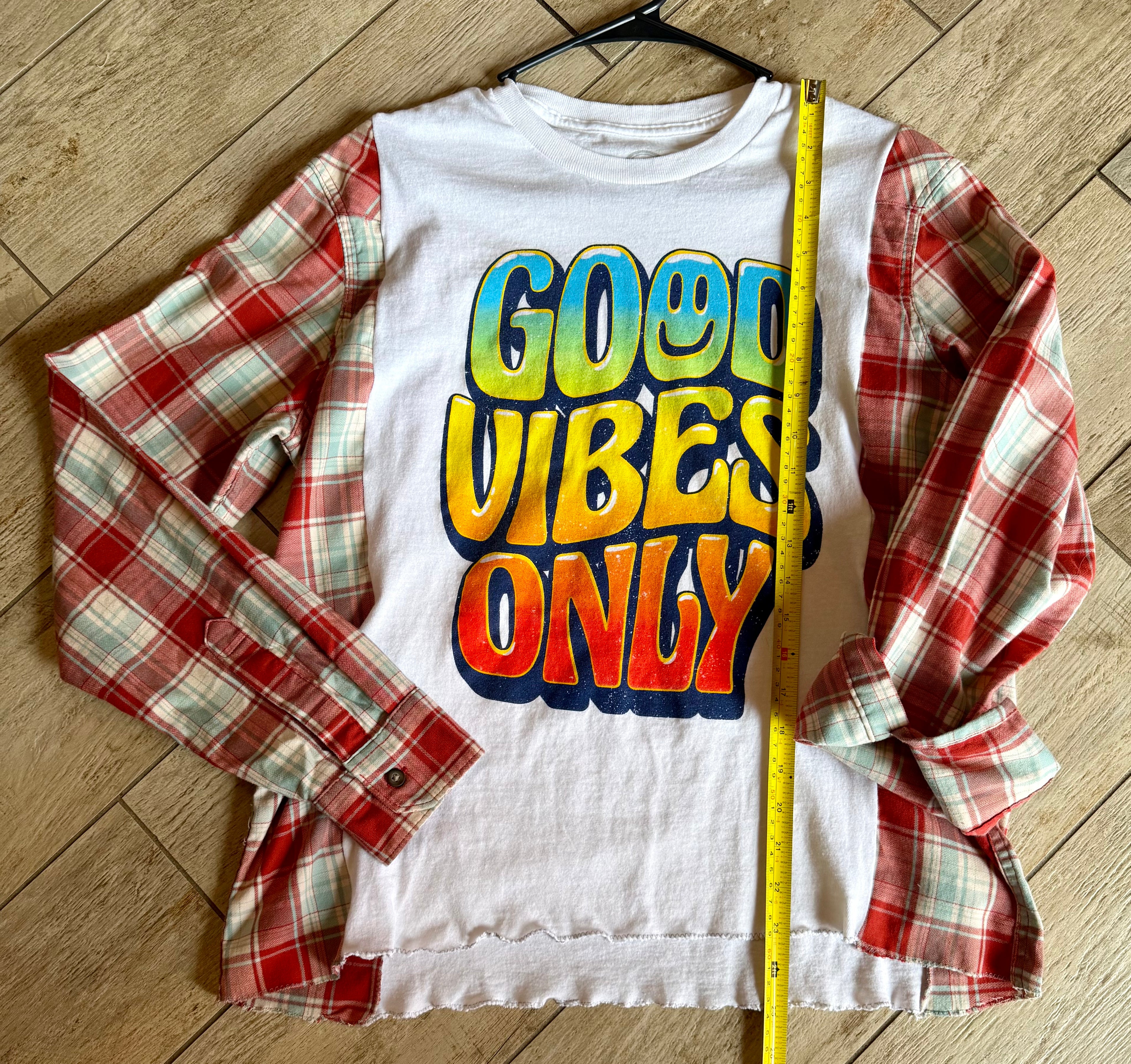 Good Vibes Only Plaid Sleeve Top