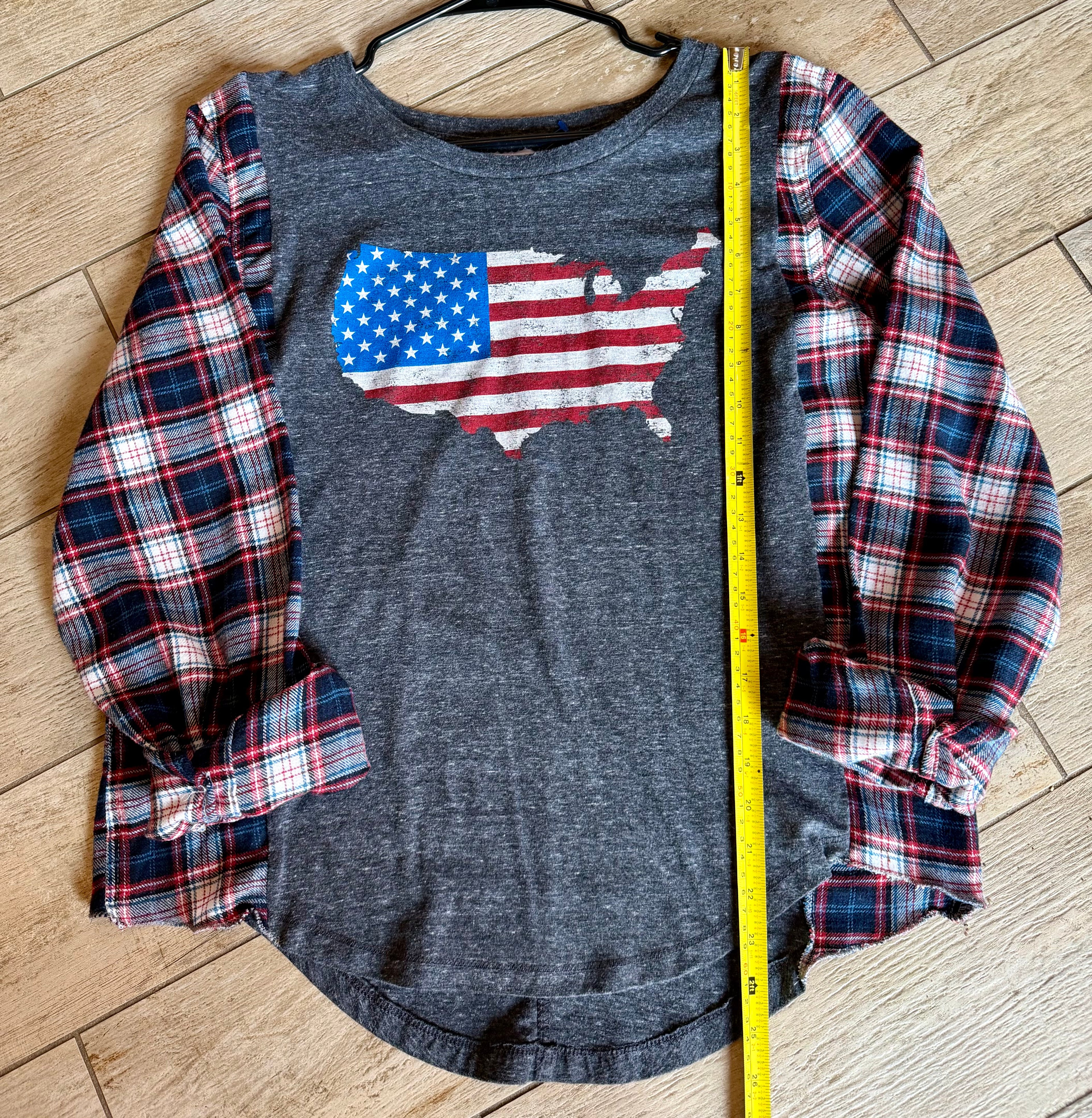 USA Plaid Sleeve Top
