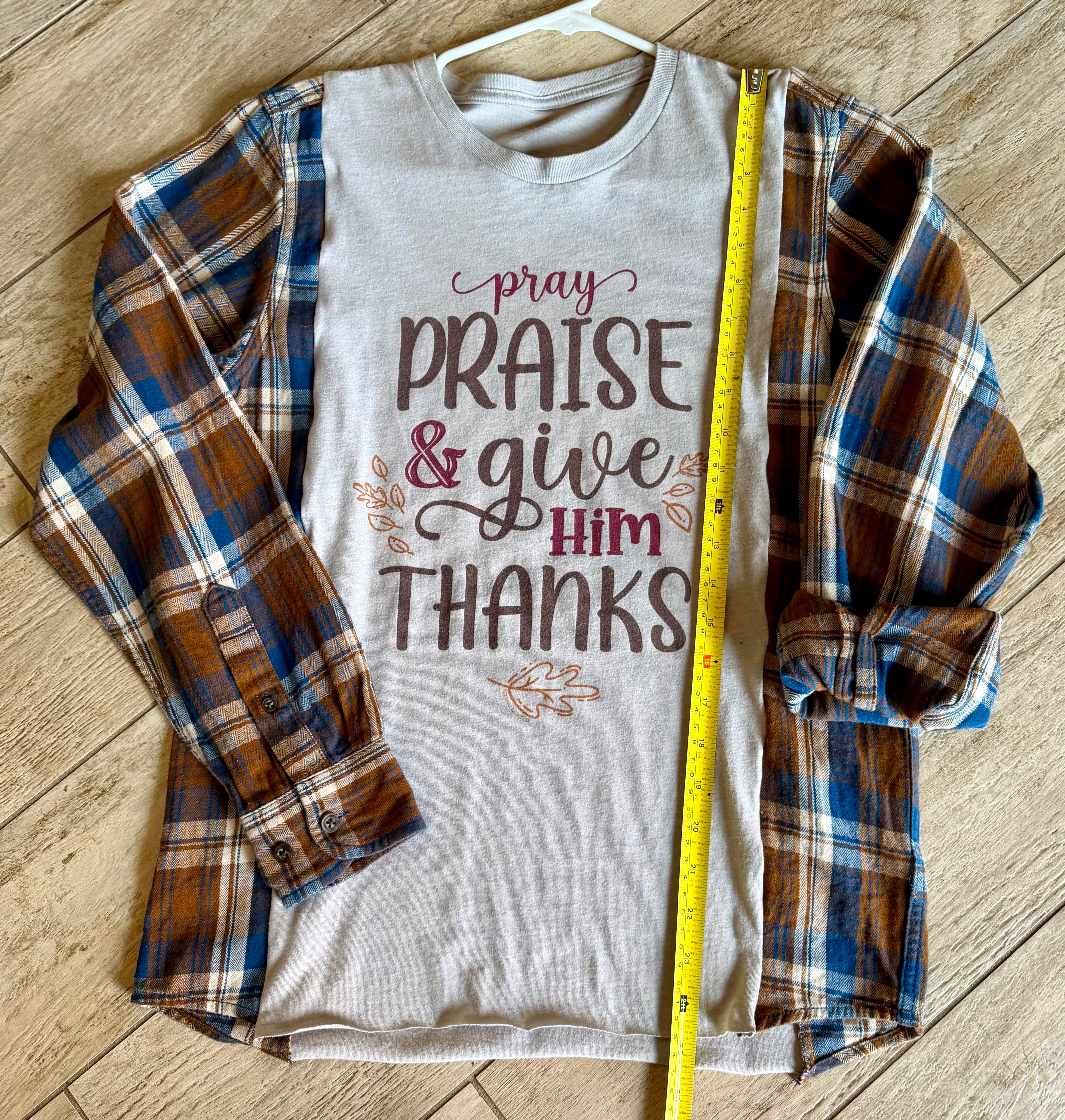 Pray, Praise & Give Him Thanks Plaid Sleeve Top