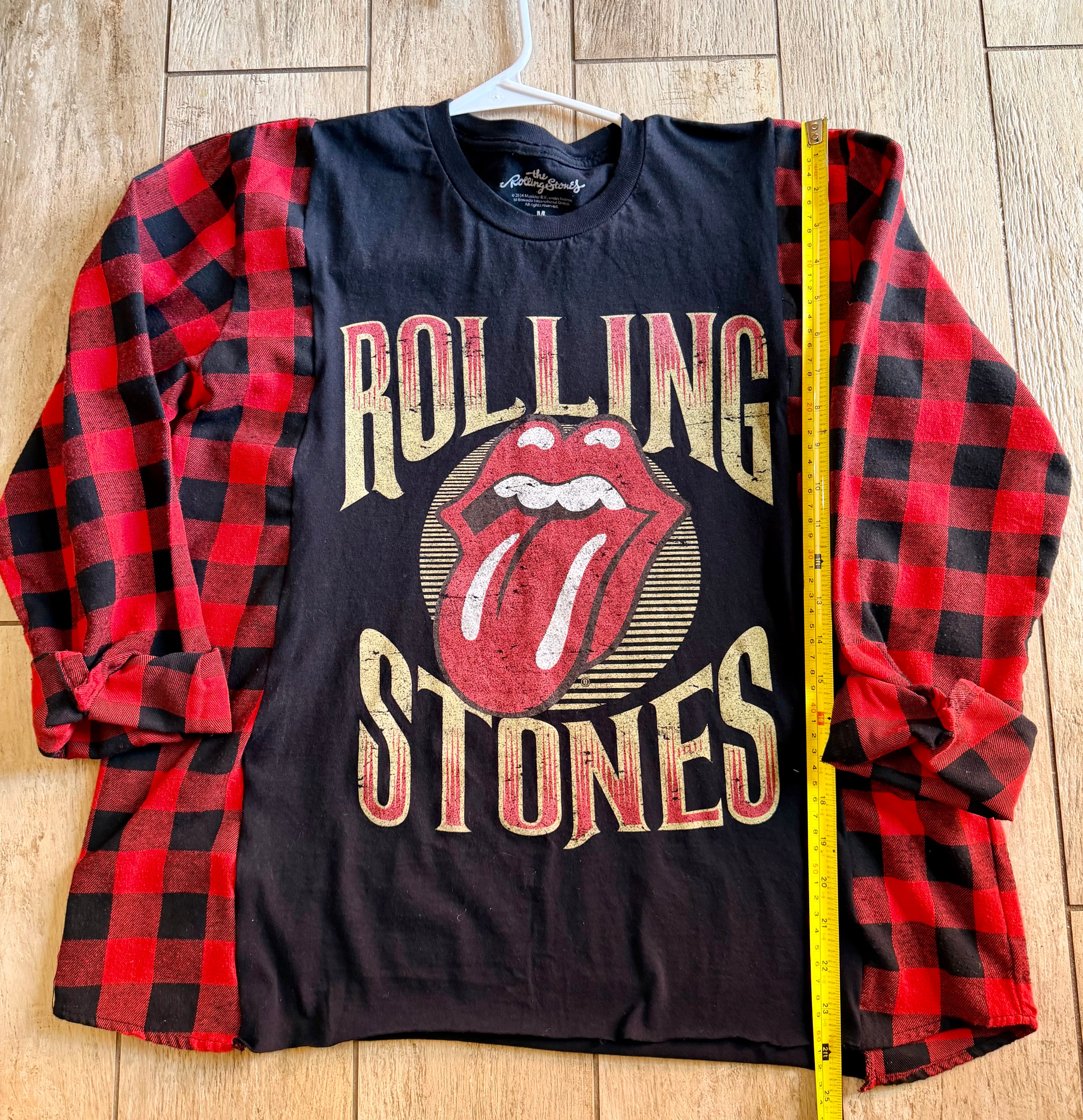 Rolling Stones Plaid Sleeve Top