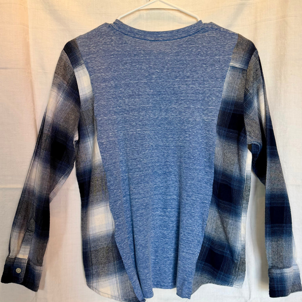 Livin’ the Dream Plaid Sleeve Top