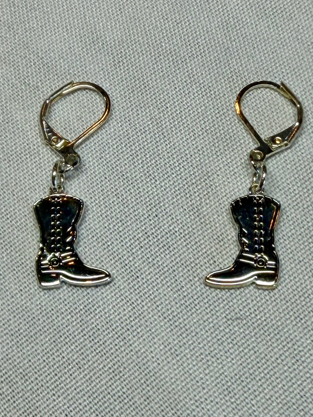 Silver Cowboy Boot Drop Huggies
