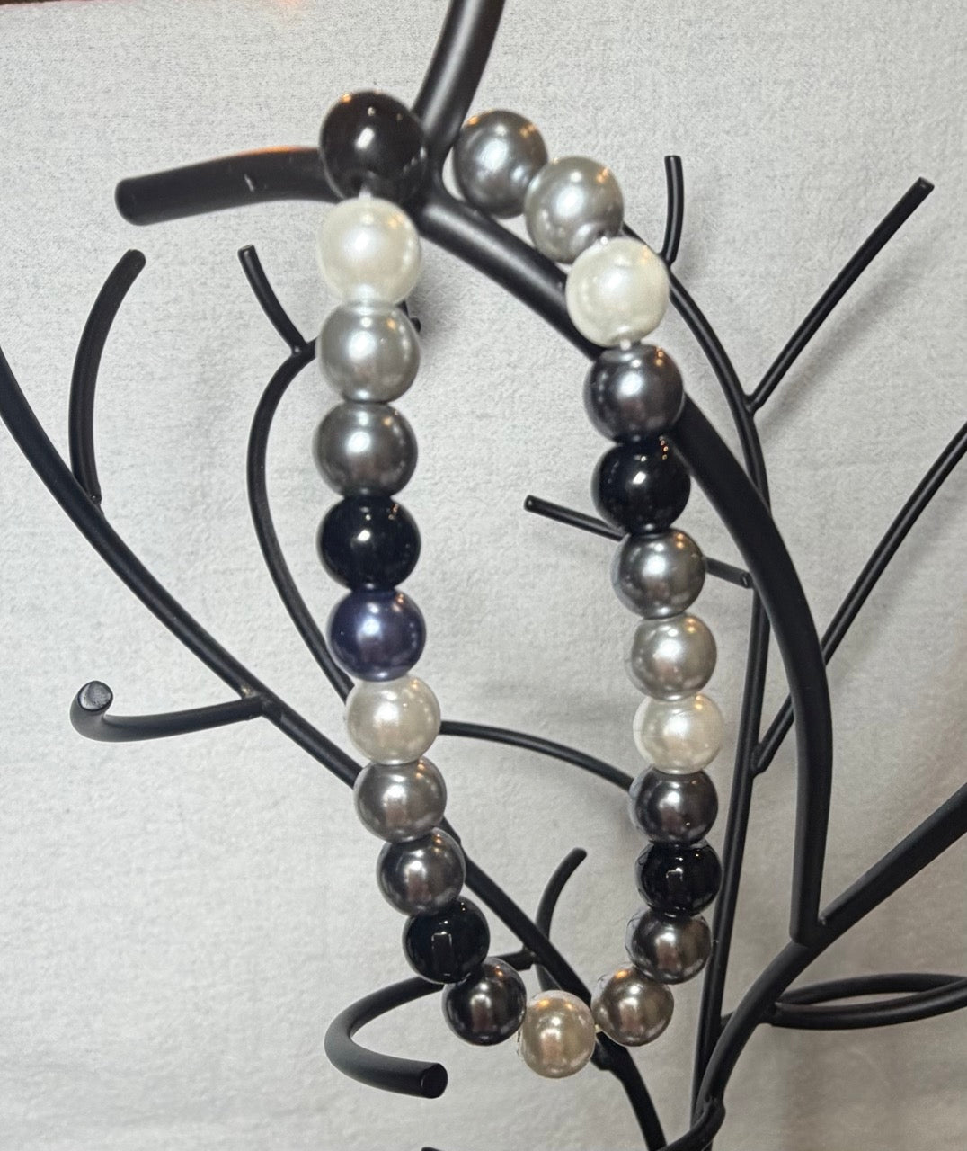 Neutral Pearl Beaded Stretch Bracelet | Handmade Everyday Jewelry