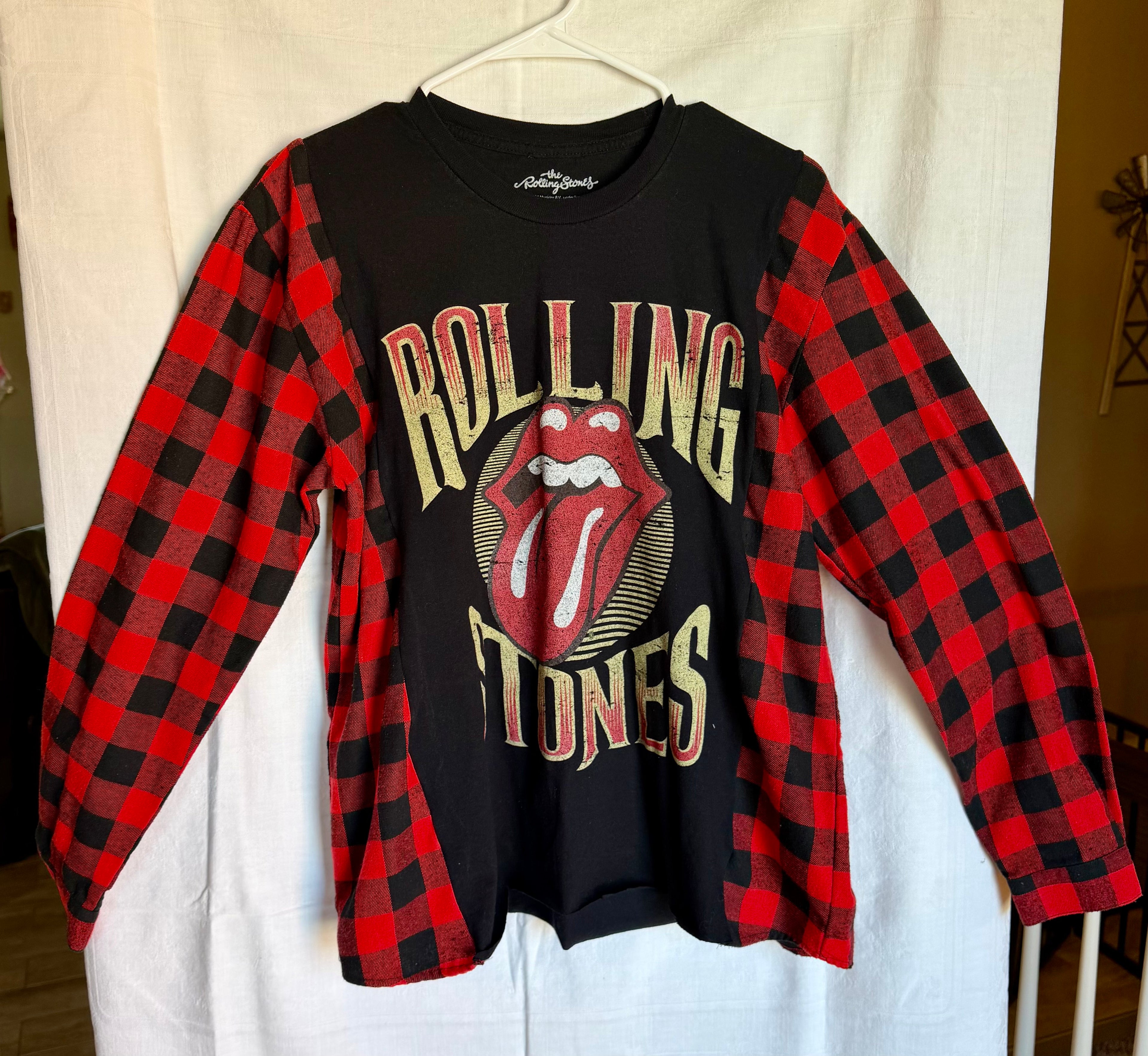 Rolling Stones Plaid Sleeve Top