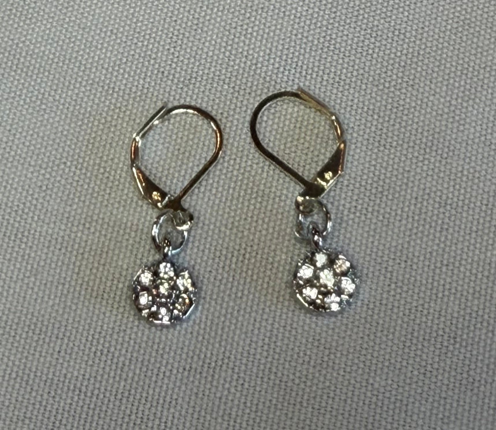 Sparkle Snowflake Drop Earrings | Silver