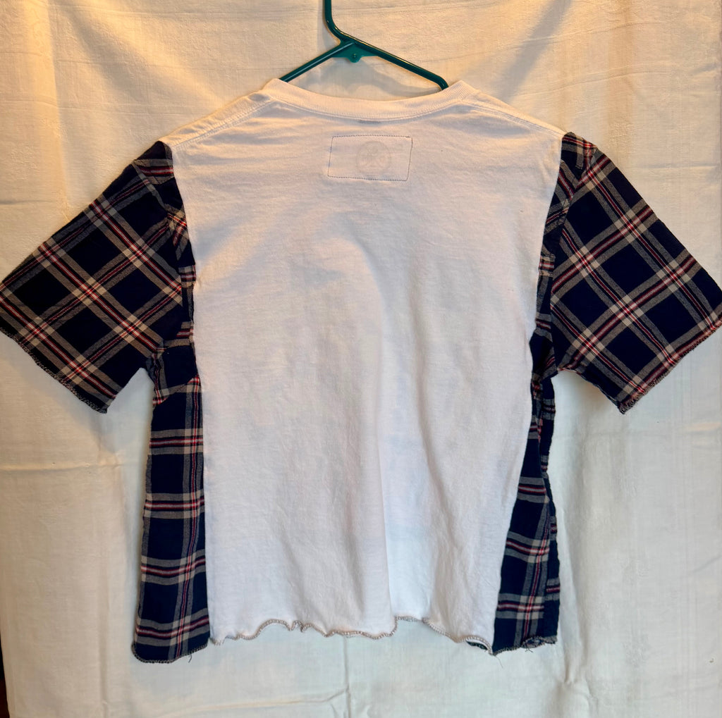Good Vibes Only Plaid Sleeve Tee