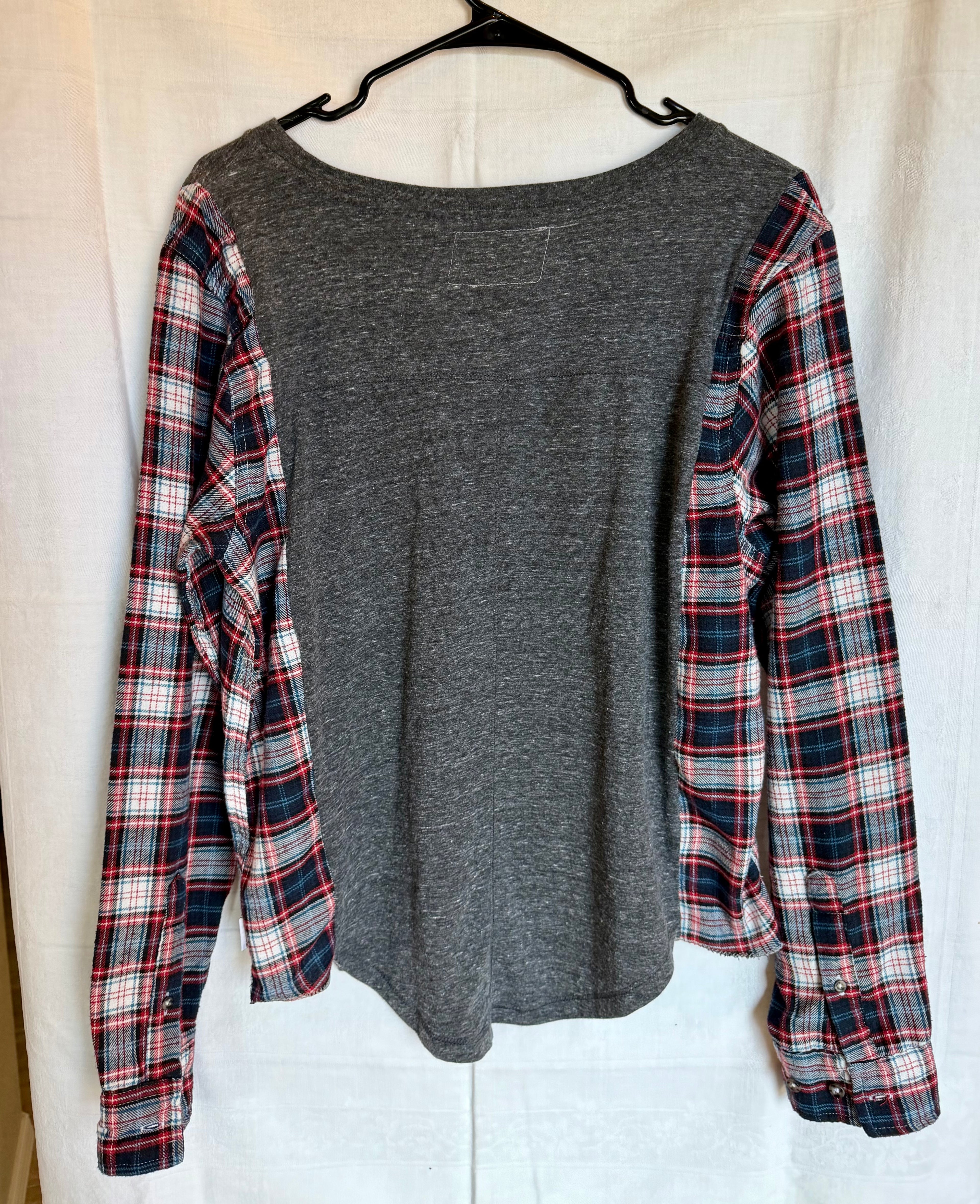 USA Plaid Sleeve Top