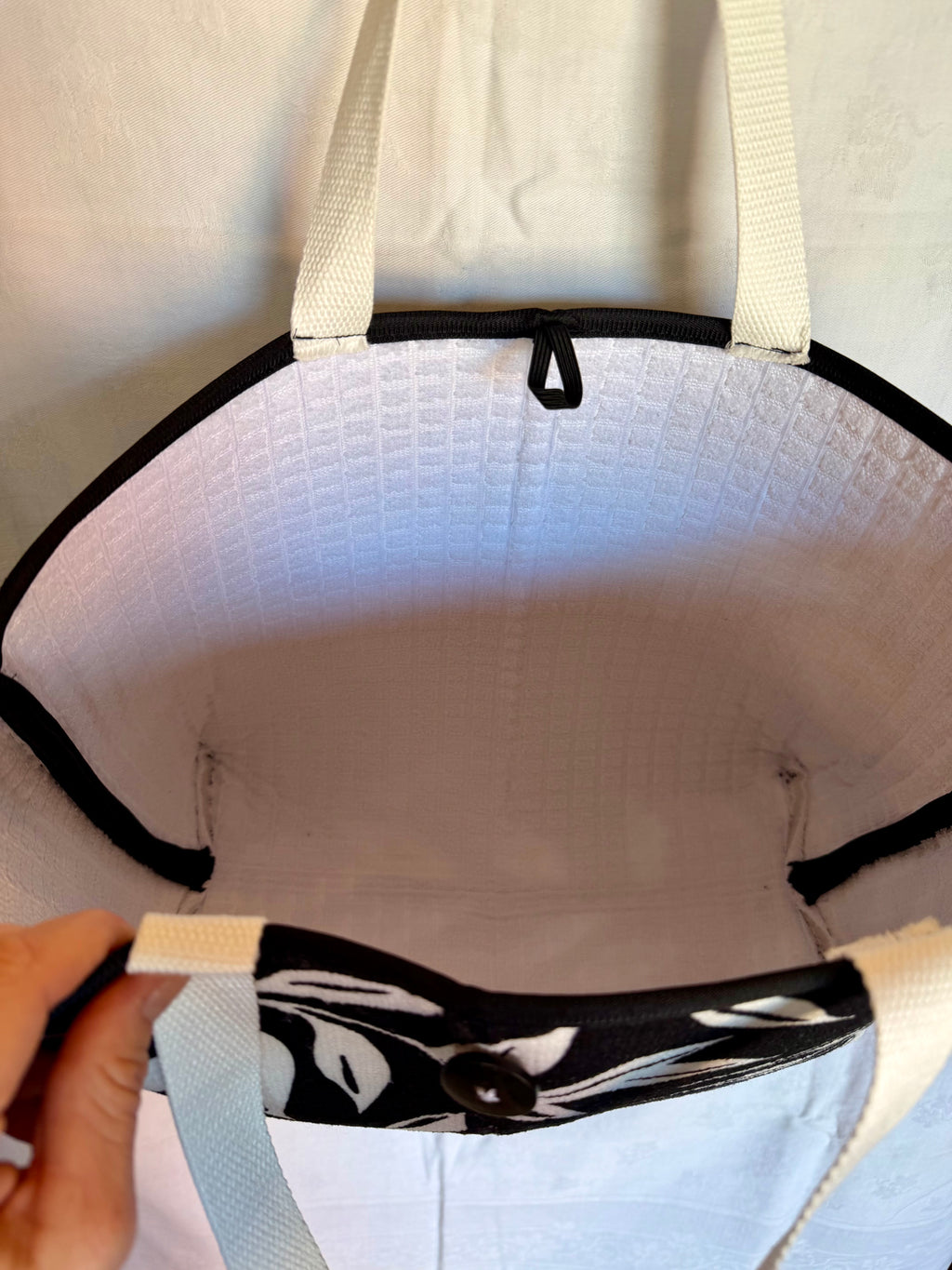 Structured Tote Bag – Black & White Botanical Print