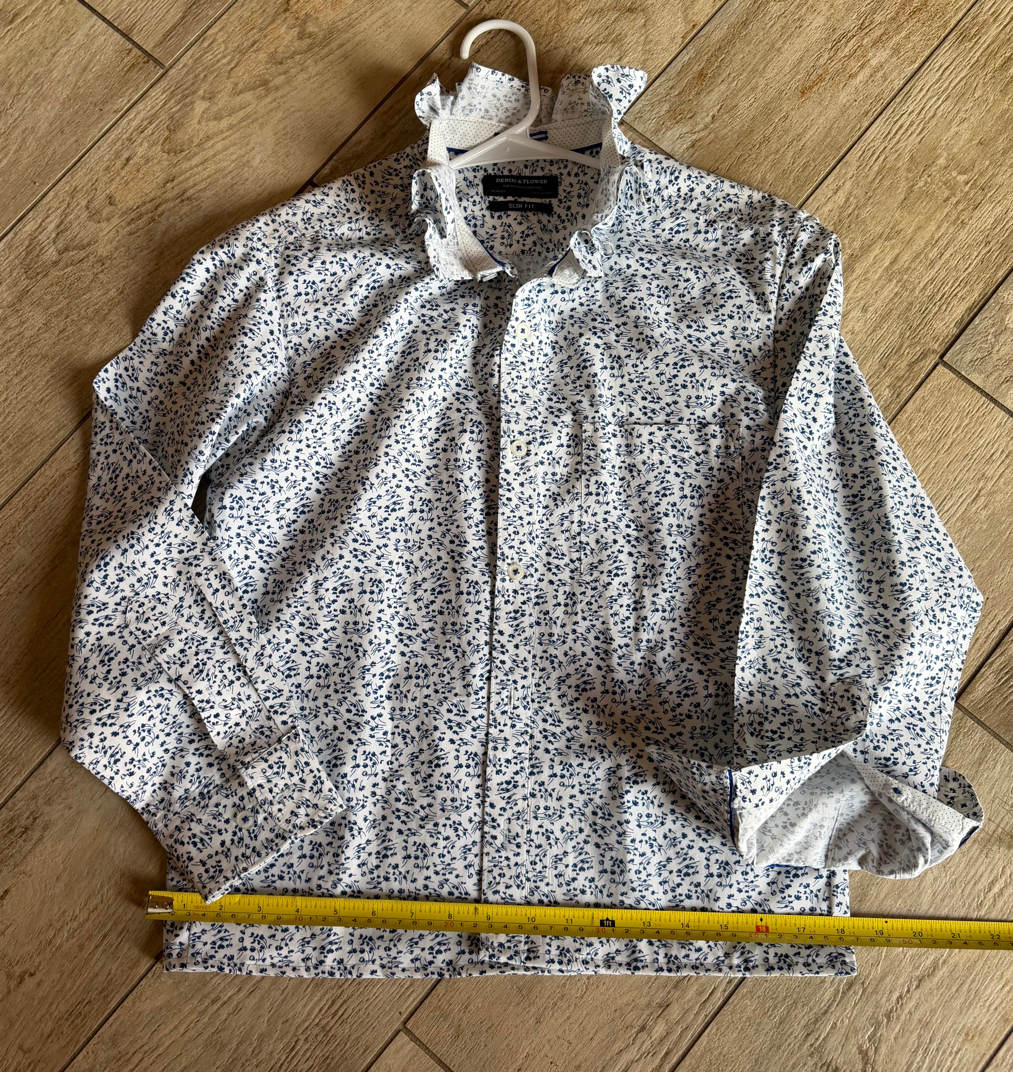 Blue Floral Ruffle Collar Button-Down