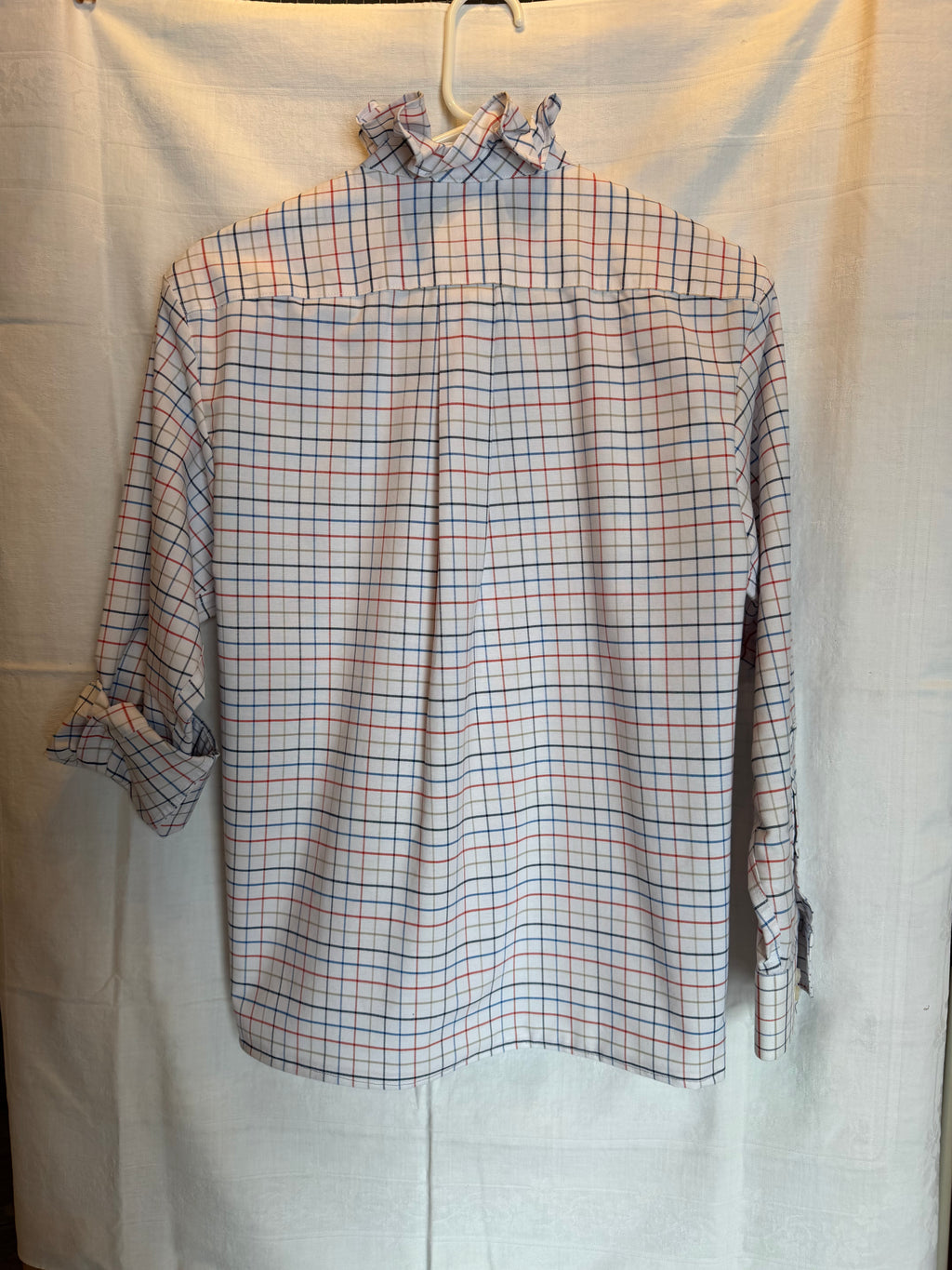 Soft Grid Plaid Ruffle Collar Button-Up