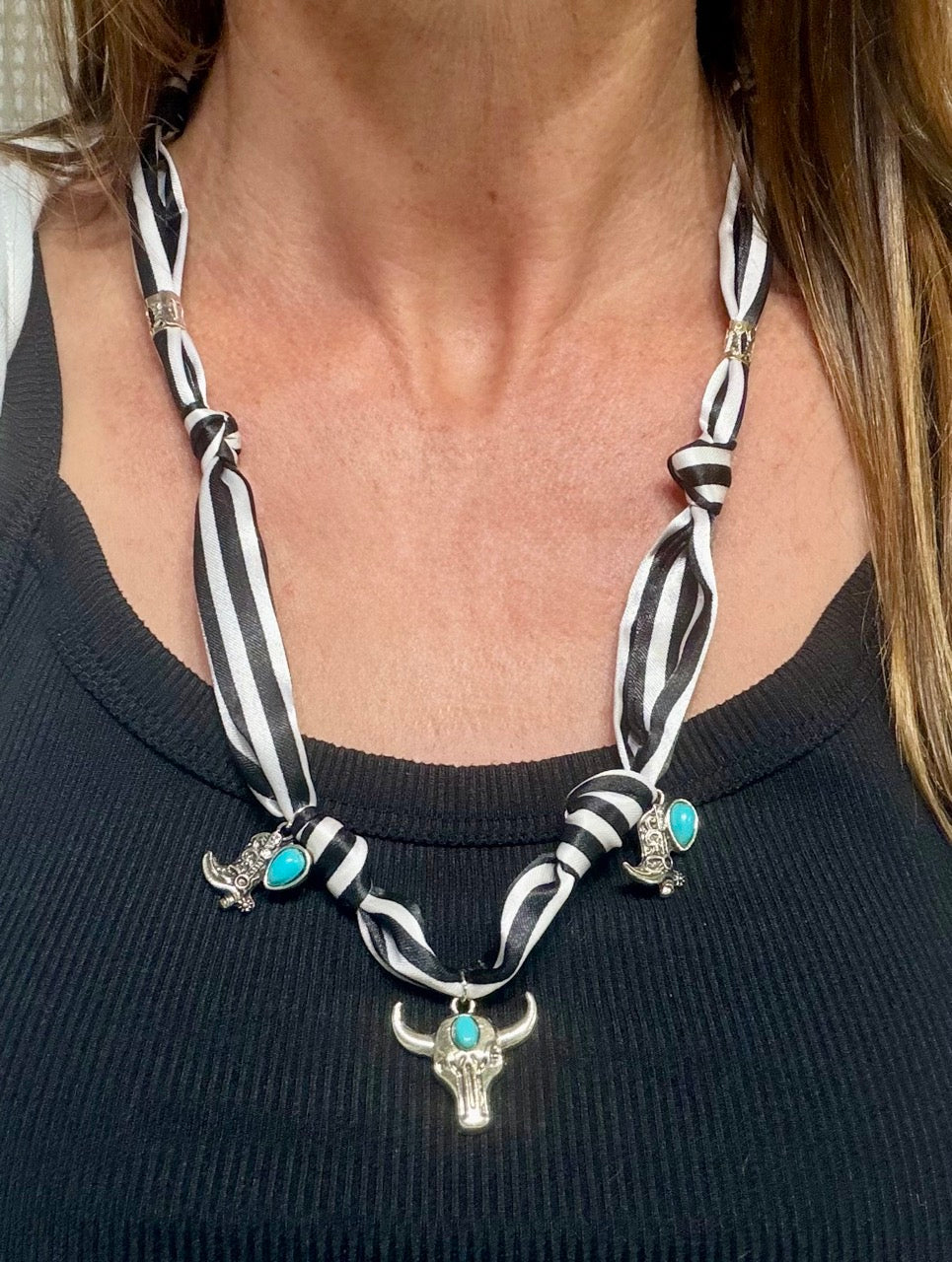 Black & White Western Scarf Necklace with Turquoise Bull Skull Charm