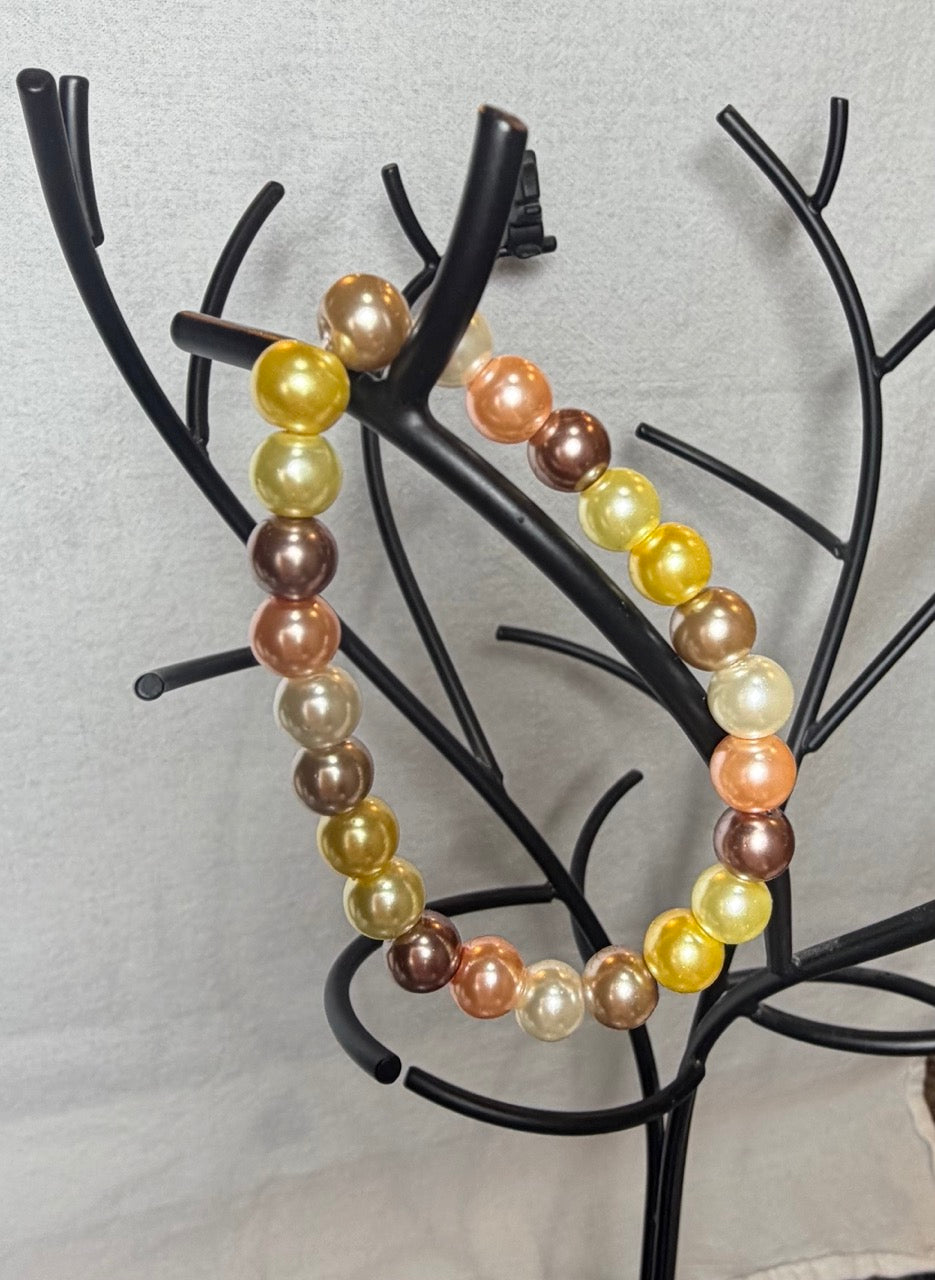 Warm Pearl Tone Beaded Stretch Bracelet | Handmade Neutral Jewelry